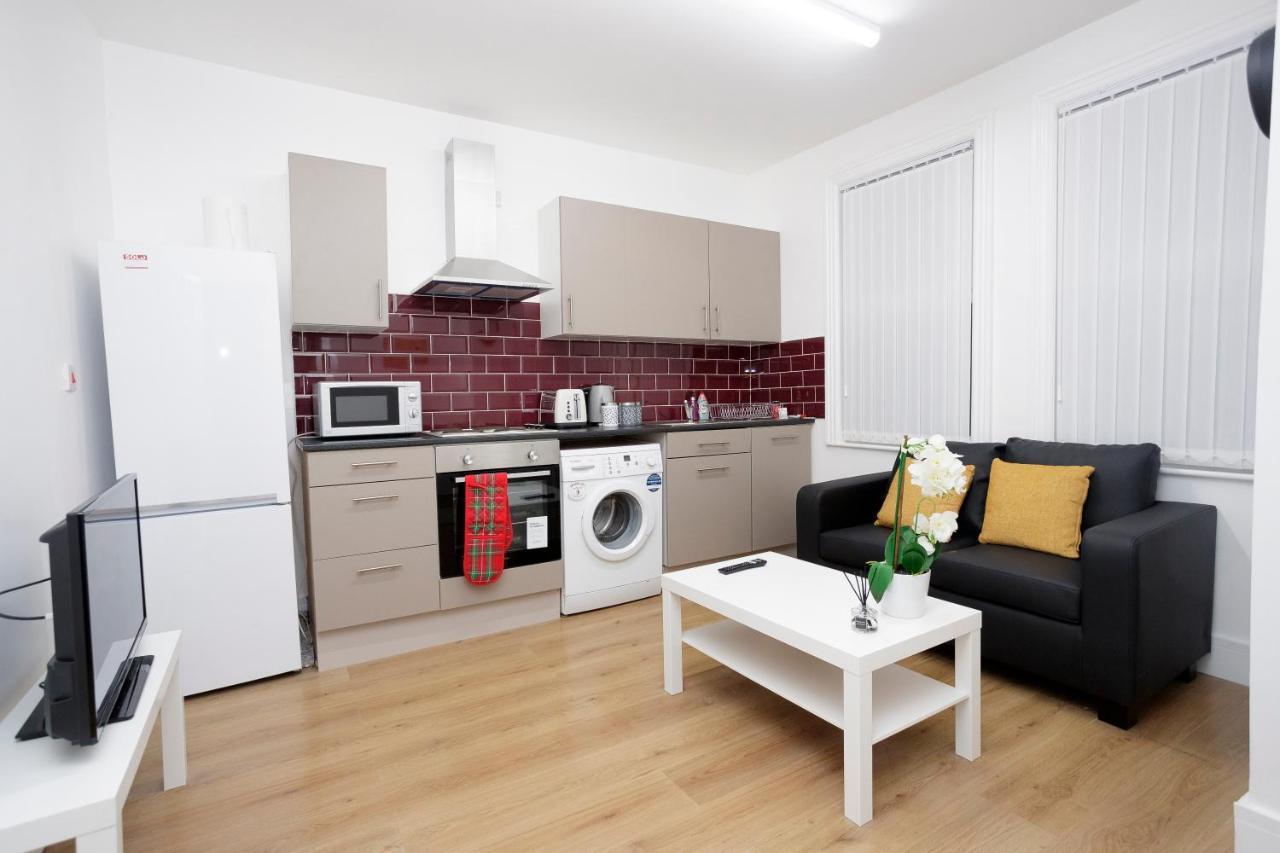 Kirkstall Serviced Apartments Leeds Leeds  Kültér fotó