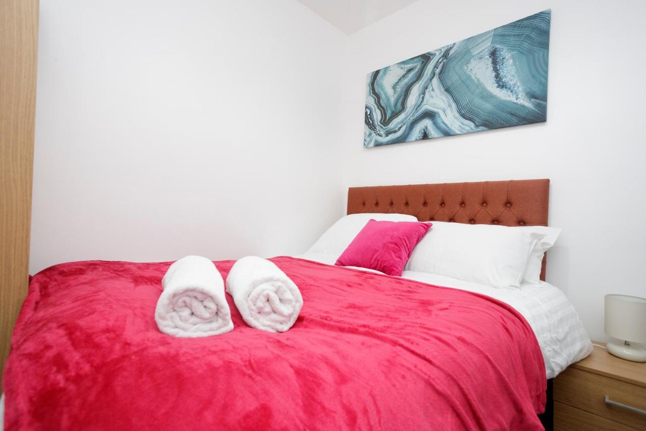 Kirkstall Serviced Apartments Leeds Leeds  Kültér fotó