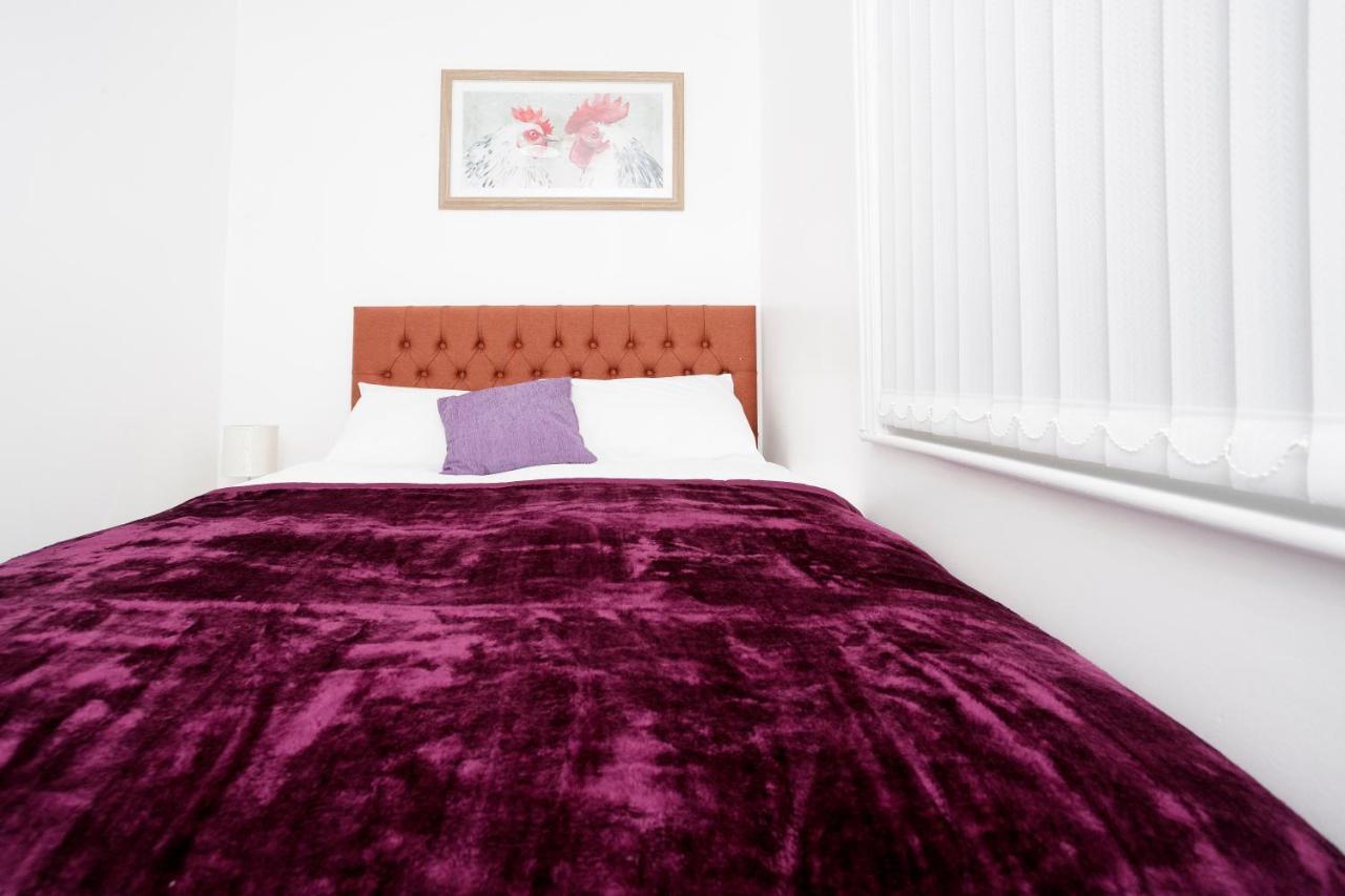 Kirkstall Serviced Apartments Leeds Leeds  Kültér fotó